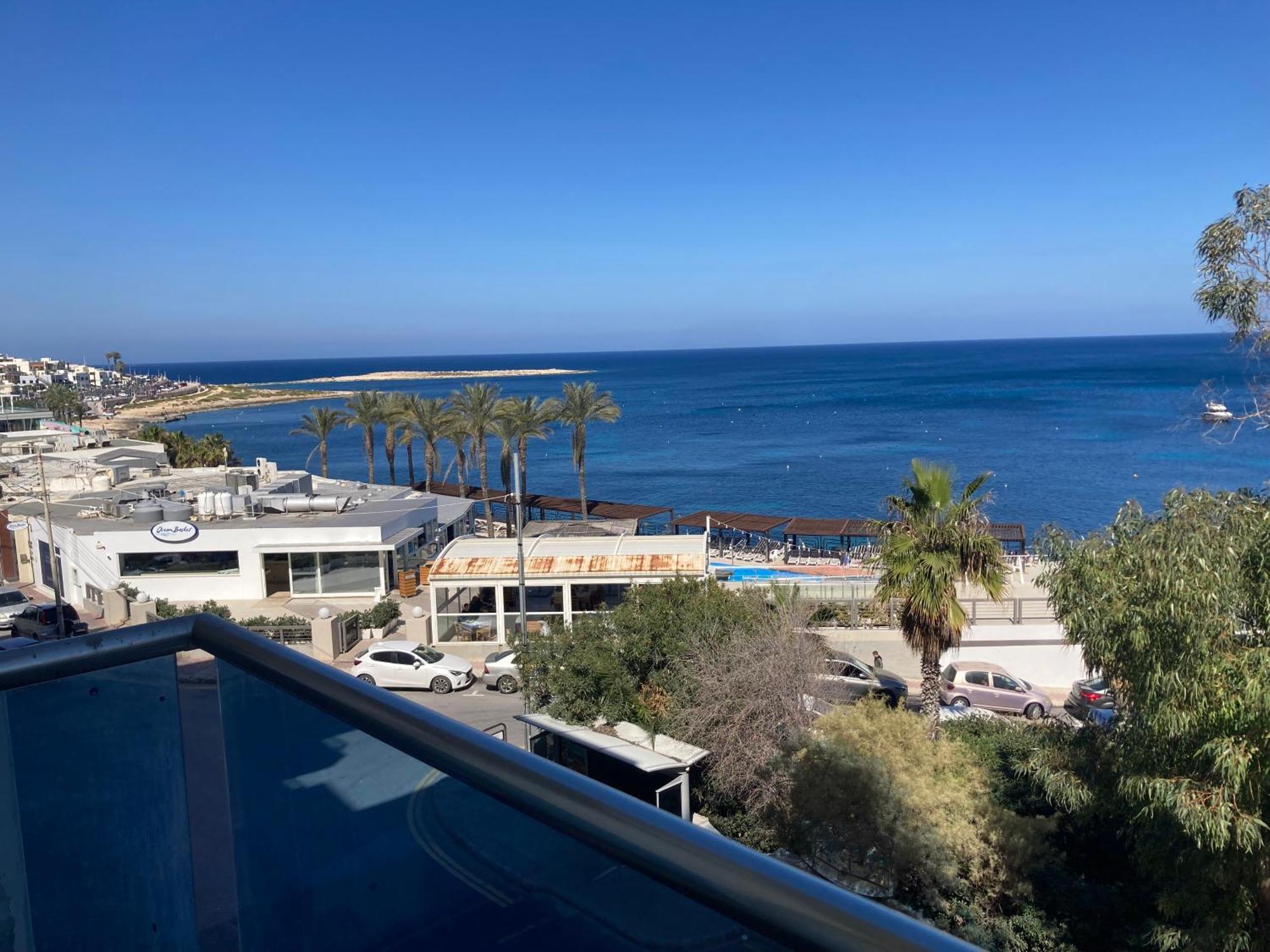 Sunrise Bay - Frontline Sea Views Apartment St. Paul's Bay