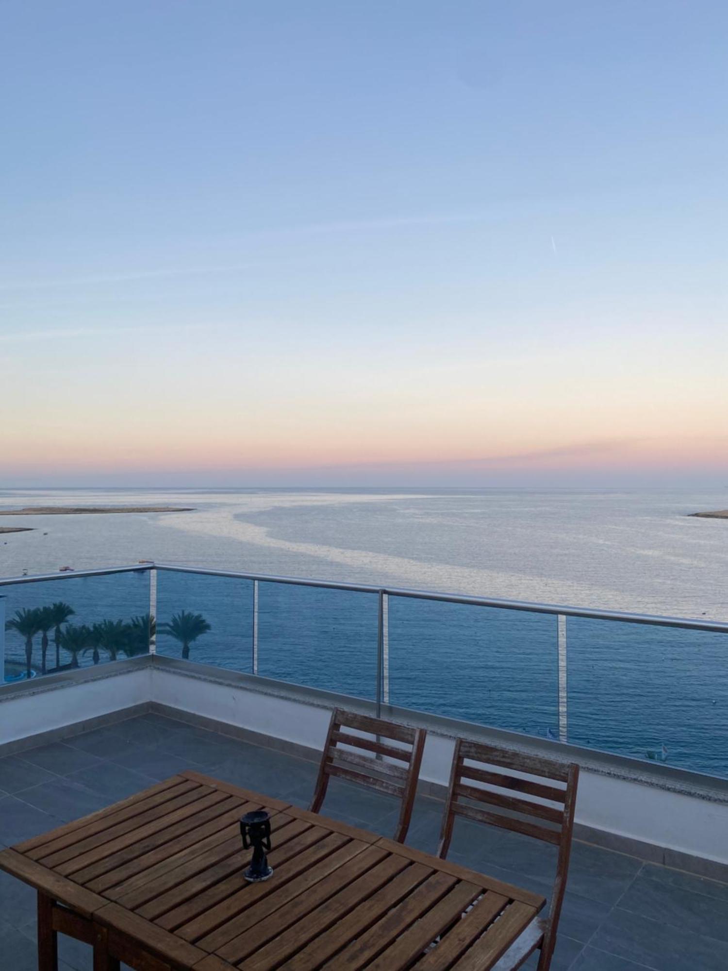 Sunrise Bay - Frontline Sea Views Apartment St. Paul's Bay