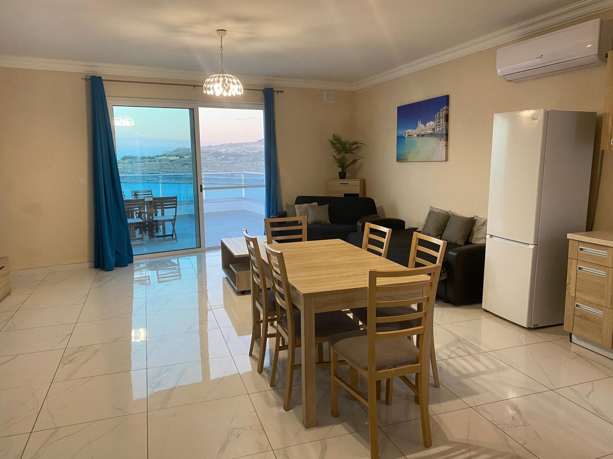 Sunrise Bay - Frontline Sea Views Apartment