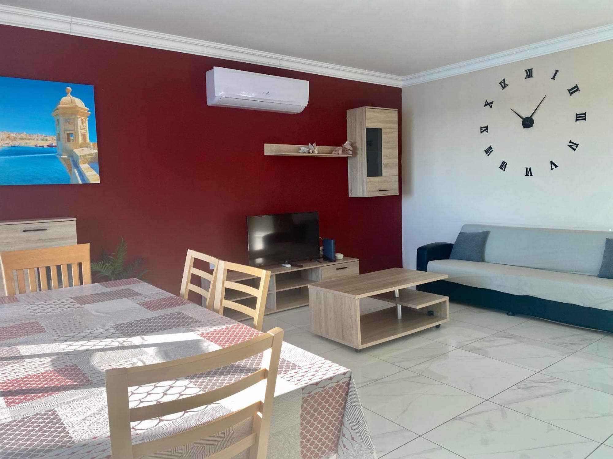 Sunrise Bay - Frontline Sea Views Apartment St. Paul's Bay