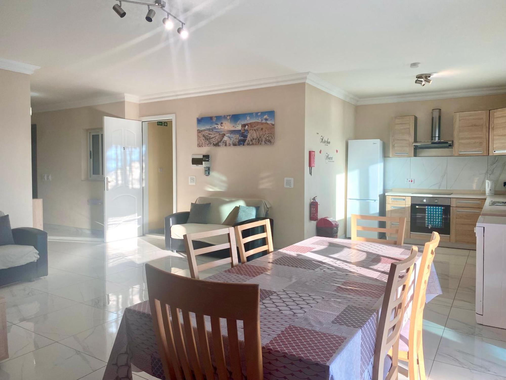 Sunrise Bay - Frontline Sea Views Apartment