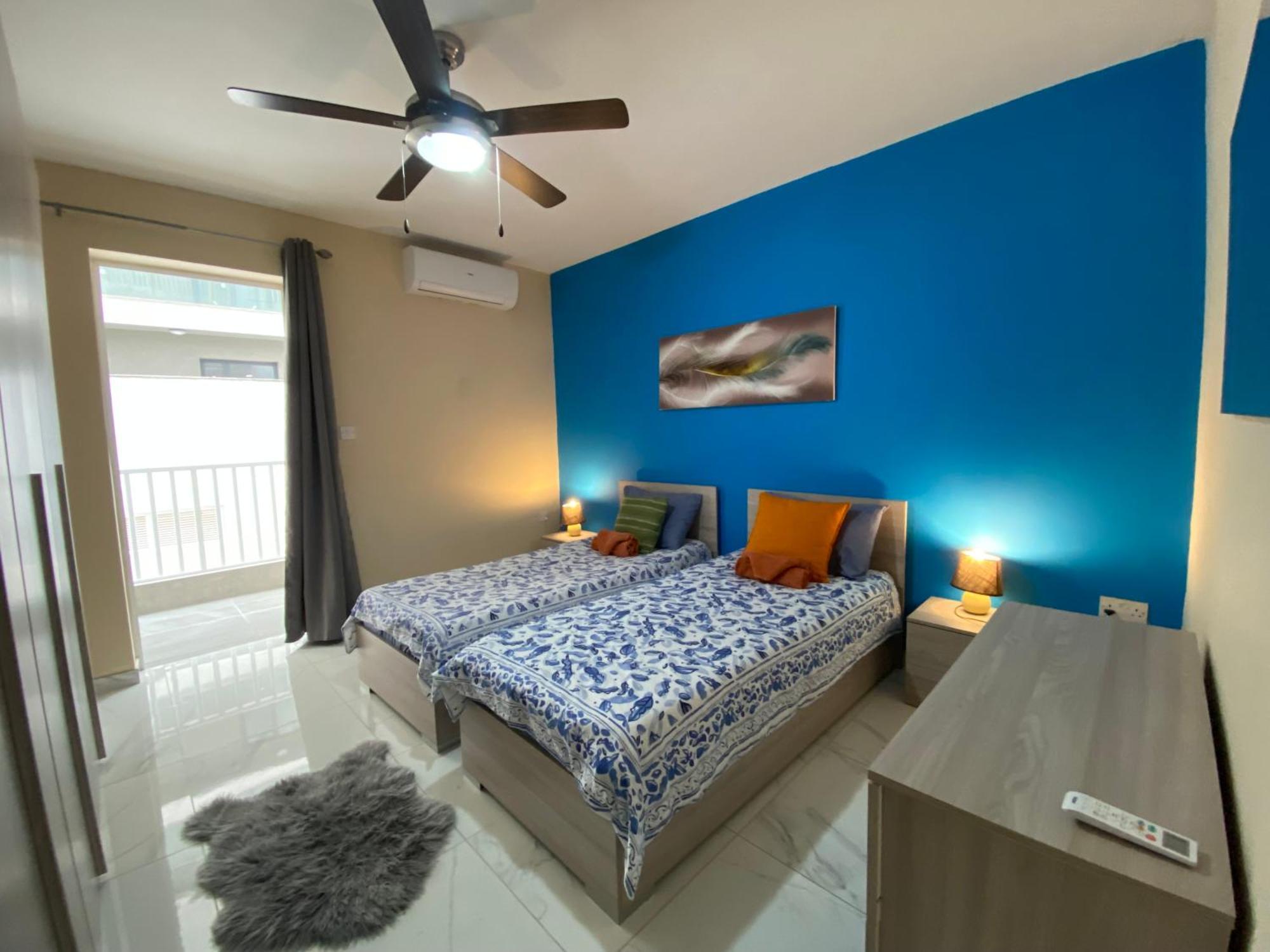 Sunrise Bay - Frontline Sea Views *